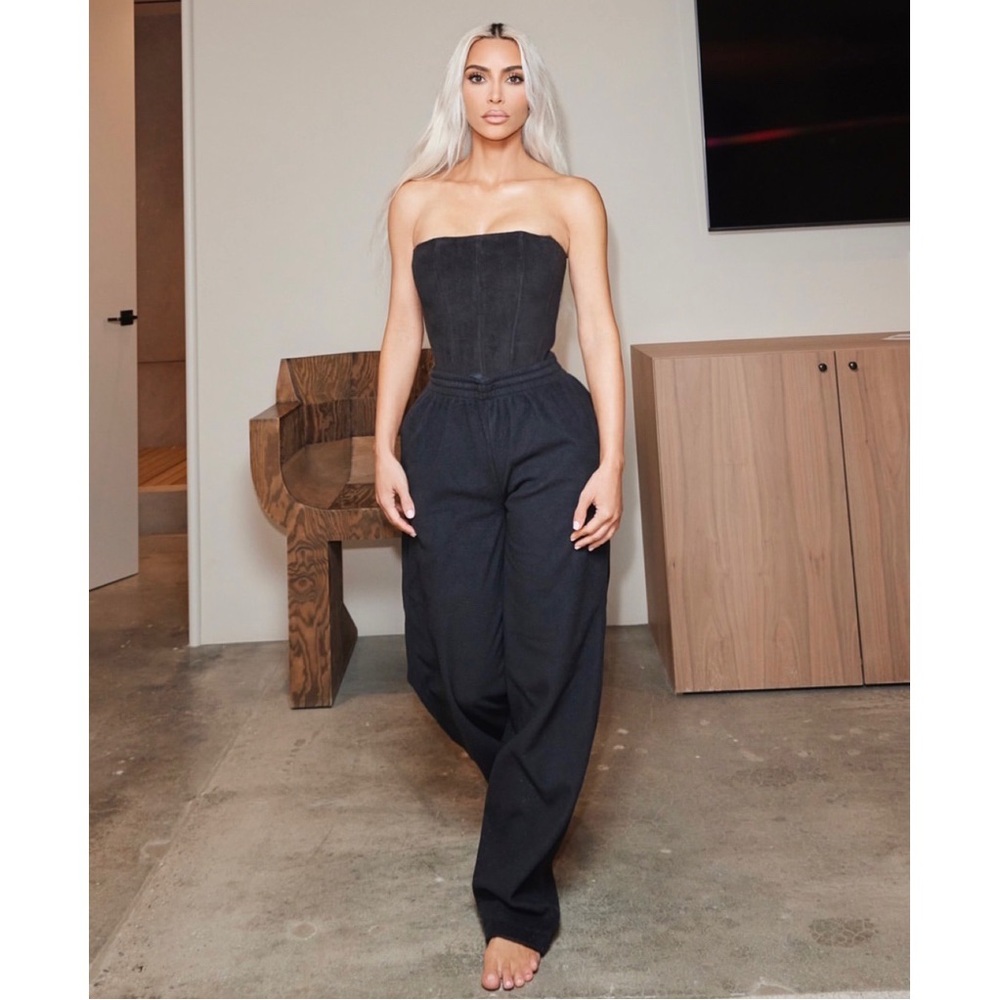 SKIMS Black Strapless Top And Bottom